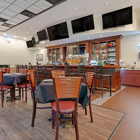 Clarion Hotel & Suites BWI Airport North Βαλτιμόρη Εξωτερικό φωτογραφία
