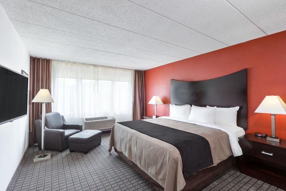 Clarion Hotel & Suites BWI Airport North Βαλτιμόρη Εξωτερικό φωτογραφία