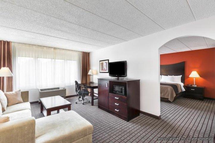 Clarion Hotel & Suites BWI Airport North Βαλτιμόρη Εξωτερικό φωτογραφία