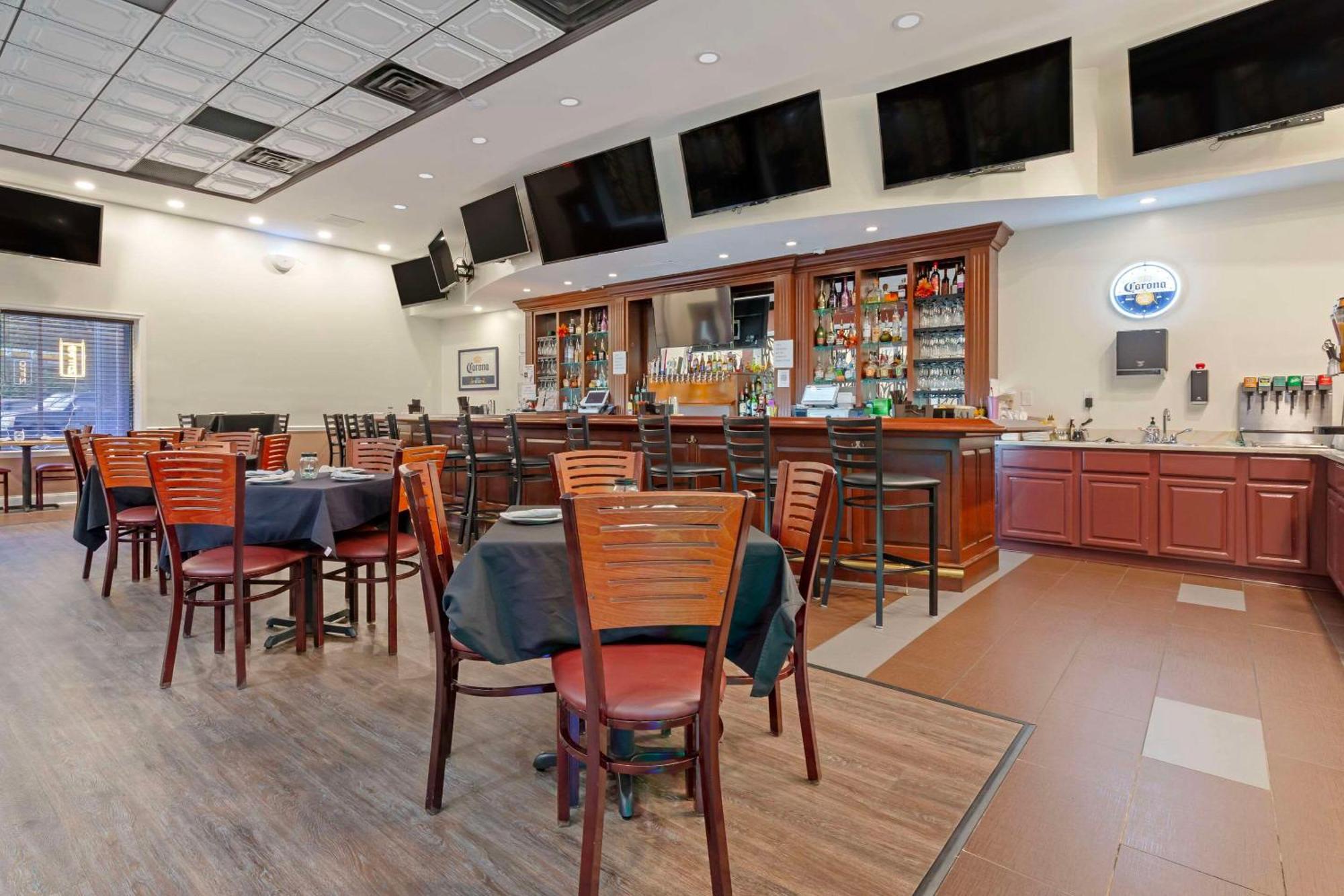 Clarion Hotel & Suites BWI Airport North Βαλτιμόρη Εξωτερικό φωτογραφία