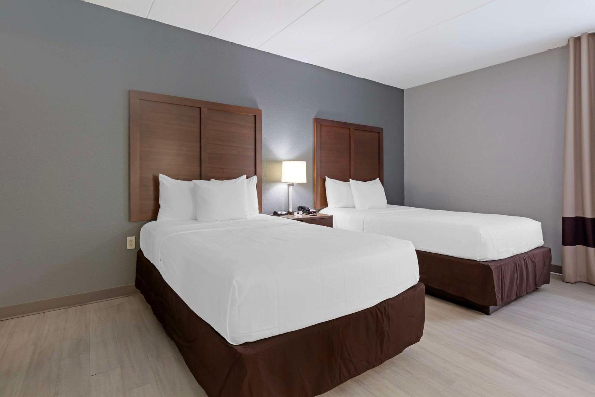 Clarion Hotel & Suites BWI Airport North Βαλτιμόρη Εξωτερικό φωτογραφία