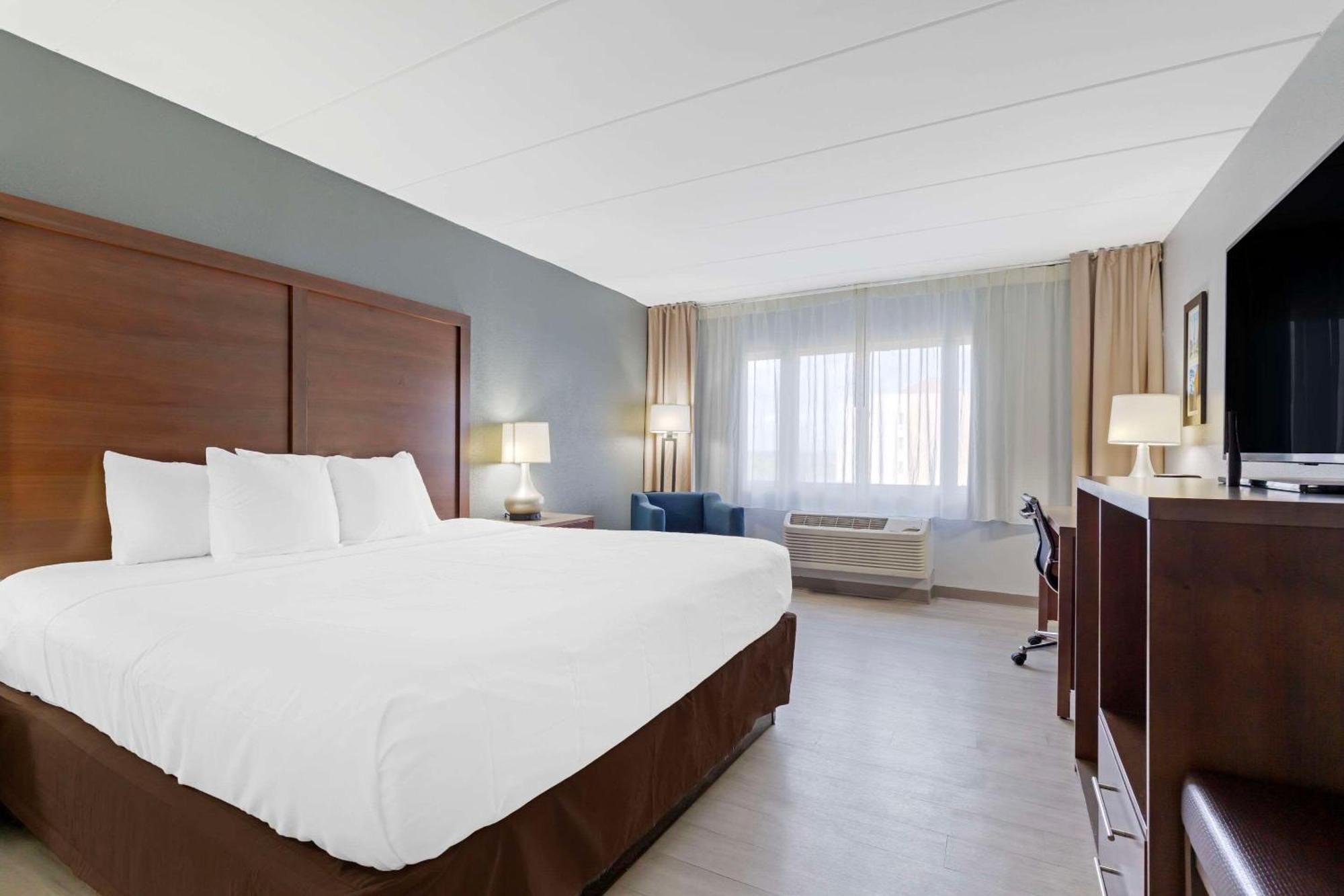 Clarion Hotel & Suites BWI Airport North Βαλτιμόρη Εξωτερικό φωτογραφία