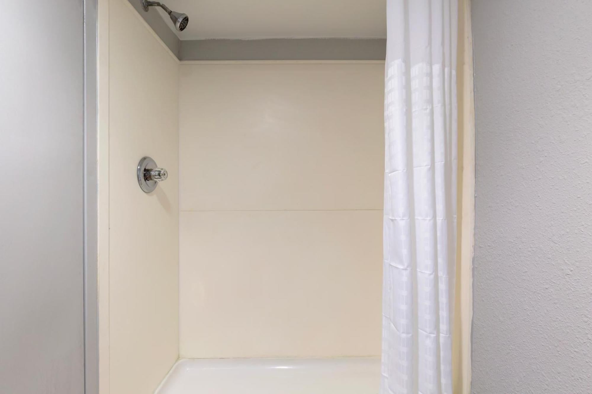 Clarion Hotel & Suites BWI Airport North Βαλτιμόρη Εξωτερικό φωτογραφία